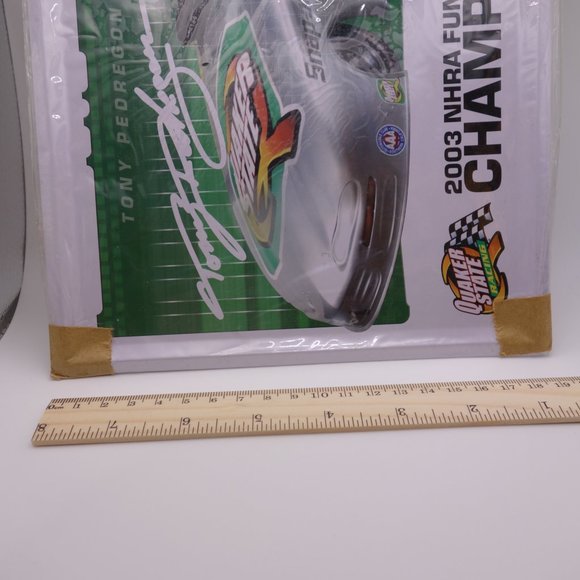 Two(2) Funny Car Champion Tin Picture Plaques (Tony Pedregon & Castrol Racing) - Picture 8 of 13